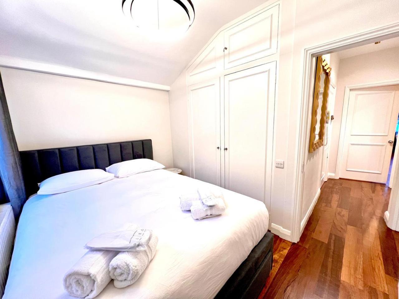 Two Bedroom In Paddington
